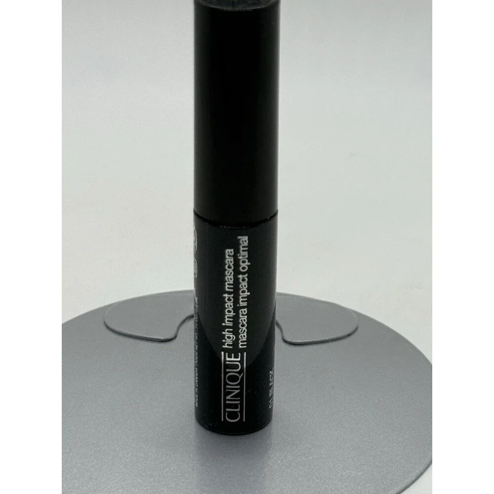 Clinique 3-Pcs Fan Favorites Set  Moisture Surger, Quickliner &‎ Mascara MRSP$52